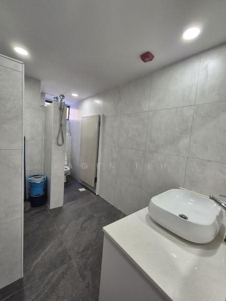 KH Plaza @ Aljunied, 12 Aljunied Road, Eunos / Geylang / Paya Lebar, 2,900 sqft, Other Retail For Rent, by Vagen Teh, 500266835 - Bathroom - CommercialGuru.com.sg