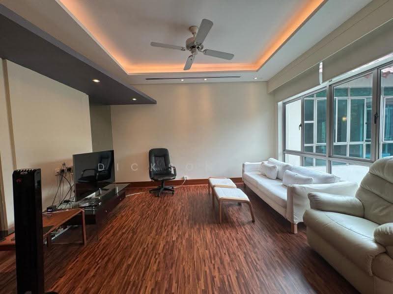Sole Agent. Prime GCB. Wide Frontage. 顶 级 优 质 洋 房. Dickson. 94.88.40.80, Ewart Park, First Avenue, Third Avenue, Fourth Avenue, Fifth Avenue, Ford Avenue, Gallop Road, Gallop Park, Gallop Walk, Garlick Avenue, Holland Park, Holland Rise, Jalan Harom Setangkai, Jalan Kampong Chantek, Jalan Pelangi, Jalan Sampurna, Tanglin / Holland / Bukit Timah, 7 Bedrooms, 12,000 sqft, Good Class Bungalow For Sale, by Dickson Neo, 500266840 - Living Room - PropertyGuru.com.sg