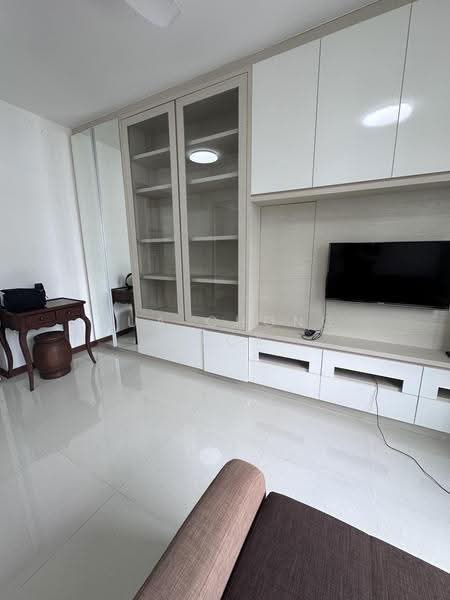 441A Bukit Batok West Avenue 8, 441A Bukit Batok West Avenue 8, Dairy Farm / Bukit Panjang / Choa Chu Kang, 1 Bedroom, 398 sqft, HDB Flat For Rent, by Lua Chong Teck, 500266846 - Living Room - PropertyGuru.com.sg
