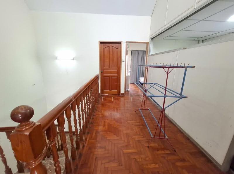 Chun Tin Court, 9 Yuk Tong Avenue, Clementi Park / Upper Bukit Timah, 3 Bedrooms, 2,164 sqft, Walk-up Apartment For Sale, by Nigel Toh, 500266847 - Interior - PropertyGuru.com.sg