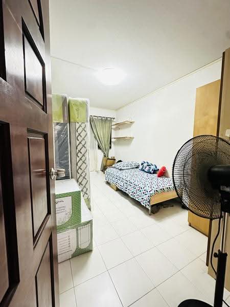 433 Hougang Avenue 8, 433 Hougang Avenue 8, Hougang / Punggol / Sengkang, 4 Bedrooms, 1,313 sqft, HDB Flat For Rent, by Elvin Ang, 500266852 - Bedroom - PropertyGuru.com.sg