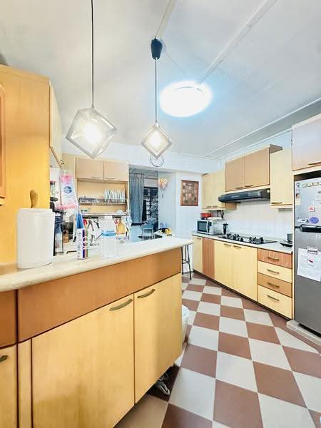 433 Hougang Avenue 8, 433 Hougang Avenue 8, Hougang / Punggol / Sengkang, 4 Bedrooms, 1,313 sqft, HDB Flat For Rent, by Elvin Ang, 500266852 - Kitchen - PropertyGuru.com.sg