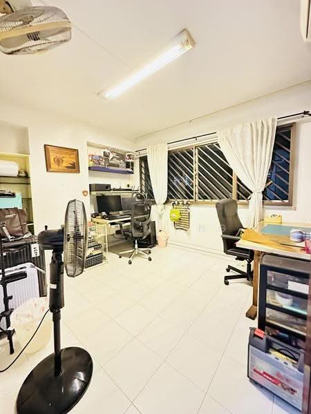 433 Hougang Avenue 8, 433 Hougang Avenue 8, Hougang / Punggol / Sengkang, 4 Bedrooms, 1,313 sqft, HDB Flat For Rent, by Elvin Ang, 500266852 - Study - PropertyGuru.com.sg