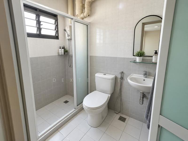 681C Jurong West Central 1, 681C Jurong West Central 1, Boon Lay / Jurong / Tuas, 3 Bedrooms, 1,011 sqft, HDB Flat For Sale, by Dexter Lim, 500266860 - Bathroom - PropertyGuru.com.sg