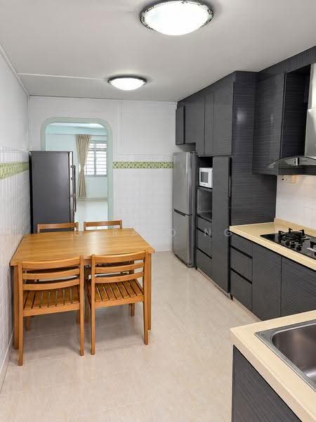 540 Bedok North Street 3, 540 Bedok North Street 3, Bedok / Upper East Coast, 2 Bedrooms, 732 sqft, HDB Flat For Sale, by Gerald Ng, 500266865 - Kitchen - PropertyGuru.com.sg