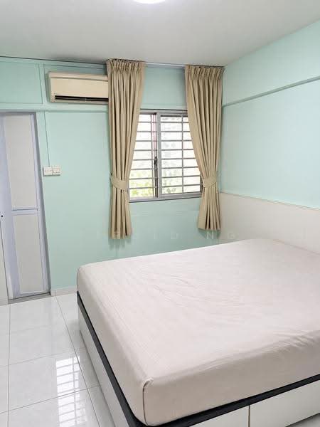 540 Bedok North Street 3, 540 Bedok North Street 3, Bedok / Upper East Coast, 2 Bedrooms, 732 sqft, HDB Flat For Sale, by Gerald Ng, 500266865 - Bedroom - PropertyGuru.com.sg