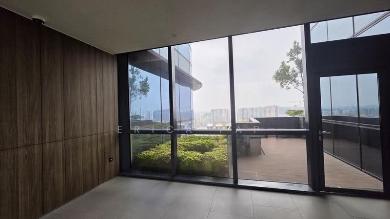 Woods Square, 12 Woodlands Square, Admiralty / Woodlands, 657 sqft, Office For Rent, by Erica Yap, 500266867 - Balcony - CommercialGuru.com.sg