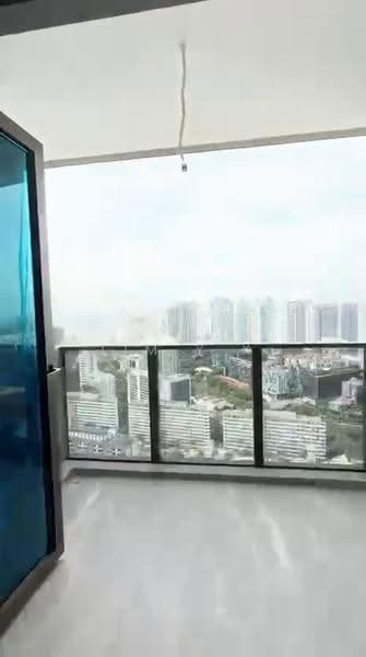 The Landmark, 173 Chin Swee Road, Alexandra / Commonwealth, 2 Bedrooms, 678 sqft, Condominium For Sale, by Lim Y X, 500266877 - Balcony - PropertyGuru.com.sg