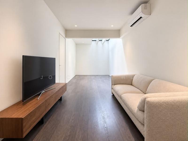 The Teneriffe, 252 Laurel Wood Avenue, Tanglin / Holland / Bukit Timah, 5 Bedrooms, 3,122 sqft, Cluster House For Sale, by Joyce Lye Hui Xin, 500266879 - PropertyGuru.com.sg