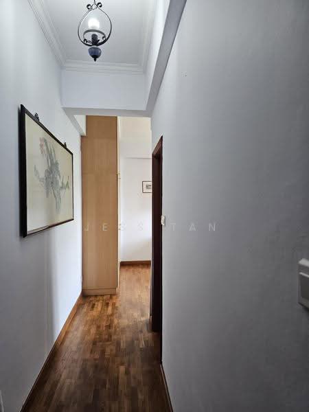 Hillview Heights, 27 Hillview Avenue, Dairy Farm / Bukit Panjang / Choa Chu Kang, Room Rental, 150 sqft, Condominium For Rent, by Jess Tan, 500266887 - Corridor - PropertyGuru.com.sg