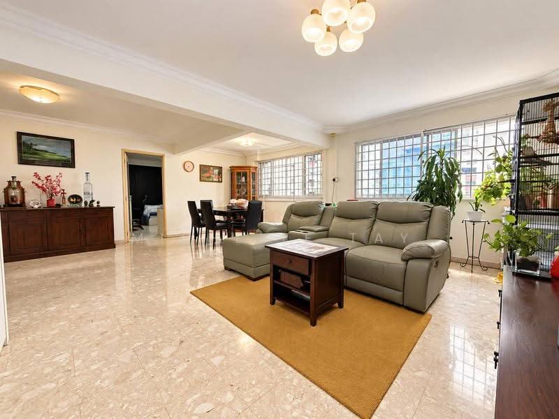 168 Bishan Street 13, 168 Bishan Street 13, Ang Mo Kio / Bishan / Thomson, 3 Bedrooms, 1,302 sqft, HDB Flat For Sale, by Michelle Tay, 500266888 - Living Room - PropertyGuru.com.sg
