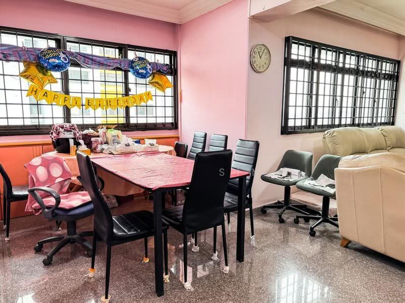 154 Gangsa Road, 154 Gangsa Road, Dairy Farm / Bukit Panjang / Choa Chu Kang, 3 Bedrooms, 1,302 sqft, HDB Flat For Sale, by Ezra Sim, 500266909 - Dining Room - PropertyGuru.com.sg