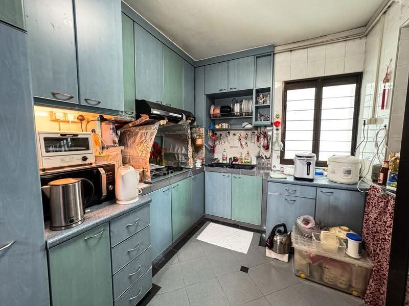 154 Gangsa Road, 154 Gangsa Road, Dairy Farm / Bukit Panjang / Choa Chu Kang, 3 Bedrooms, 1,302 sqft, HDB Flat For Sale, by Ezra Sim, 500266909 - Kitchen - PropertyGuru.com.sg