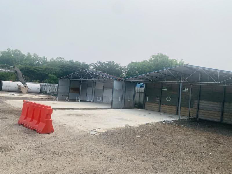 Tampines 10,000sf Open Yard hard ground Available immediate, Pasir Ris / Tampines, 10,000 sqft, Land Only For Rent, by Marjorie Teo, 500266916 - Exterior - CommercialGuru.com.sg