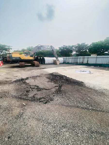 Tampines 10,000sf Open Yard hard ground Available immediate, Pasir Ris / Tampines, 10,000 sqft, Land Only For Rent, by Marjorie Teo, 500266916 - CommercialGuru.com.sg