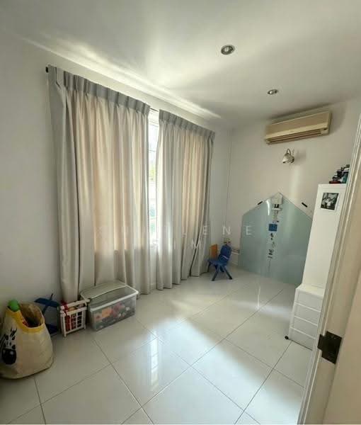 Eng Aun Park, 1, Newton / Novena, 4 Bedrooms, 1,900 sqft, Corner Terrace For Sale, by Shirlene Sim, 500266927 - PropertyGuru.com.sg