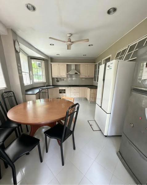 Eng Aun Park, 1, Newton / Novena, 4 Bedrooms, 1,900 sqft, Corner Terrace For Sale, by Shirlene Sim, 500266927 - PropertyGuru.com.sg