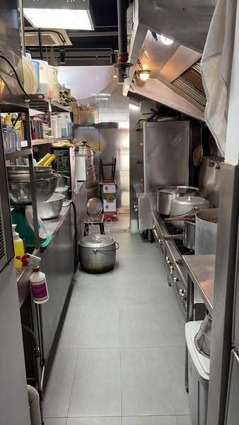 Lavender / Bugis, Fully Fitted with Exhaust / Alfresco facing River, Beach Road / Bugis / Rochor, 1,205 sqft, Food & Beverage For Rent, by Noel Choh, 500266932 - Kitchen - CommercialGuru.com.sg