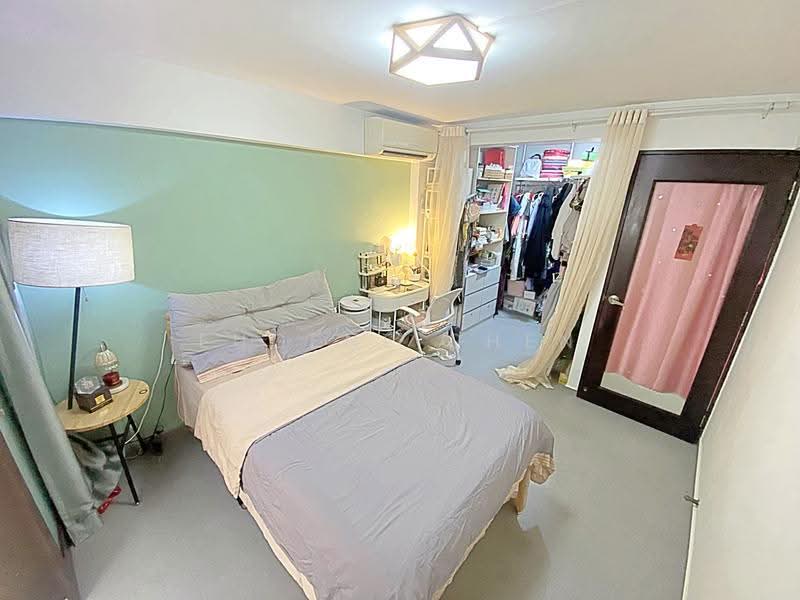 16 Taman Ho Swee, 16 Taman Ho Swee, Alexandra / Commonwealth, 2 Bedrooms, 710 sqft, HDB Flat For Sale, by Eugene Chen, 500266942 - Bedroom - PropertyGuru.com.sg