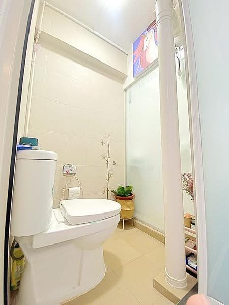 16 Taman Ho Swee, 16 Taman Ho Swee, Alexandra / Commonwealth, 2 Bedrooms, 710 sqft, HDB Flat For Sale, by Eugene Chen, 500266942 - PropertyGuru.com.sg