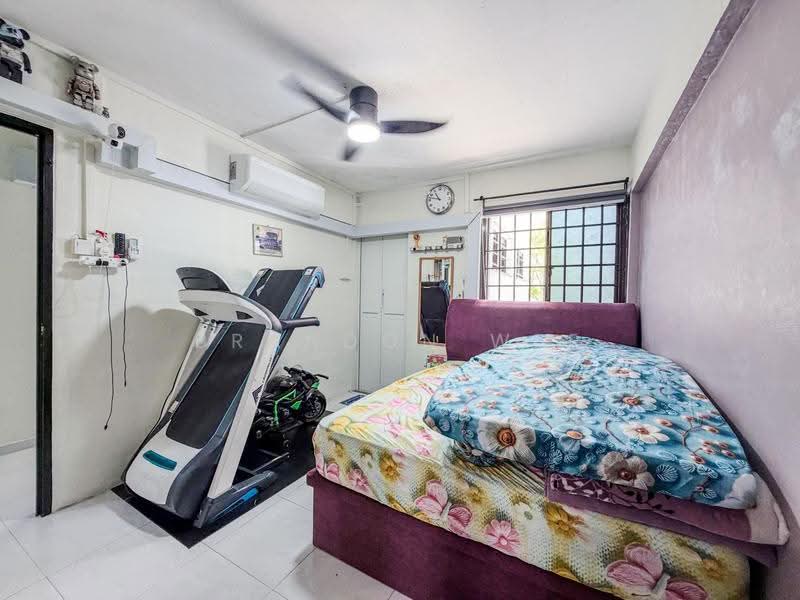 126 Yishun Street 11, 126 Yishun Street 11, Sembawang / Yishun, 2 Bedrooms, 721 sqft, HDB Flat For Sale, by Brandon Wee, 500266945 - Bedroom - PropertyGuru.com.sg