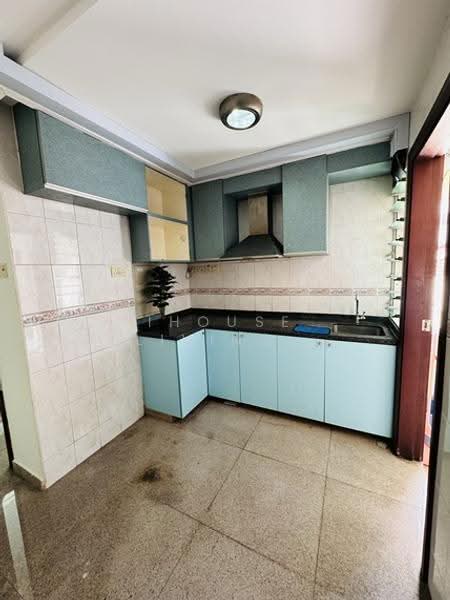 Sophia Lodge, 69 Sophia Road, Orchard / River Valley, Room Rental, 100 sqft, Apartment For Rent, by Bunny, 500266946 - Kitchen - PropertyGuru.com.sg
