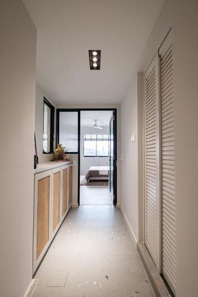 Riverwalk Apartments, 20 Upper Circular Road, Boat Quay / Raffles Place / Marina, 1 Bedroom, 350 sqft, Apartment For Rent, by Fariz Rashid, 500266957 - Corridor - PropertyGuru.com.sg
