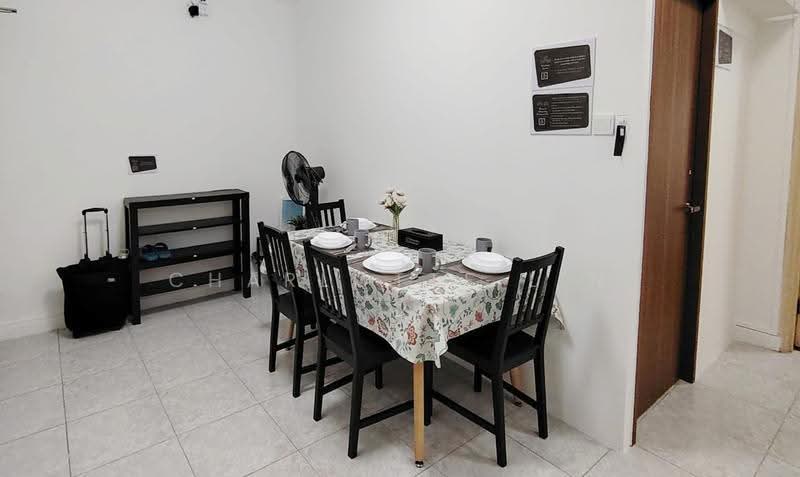 Emerald Park, 2 Indus Road, Alexandra / Commonwealth, Room Rental, 200 sqft, Condominium For Rent, by Charlotte Lin, 500266964 - Dining Room - PropertyGuru.com.sg