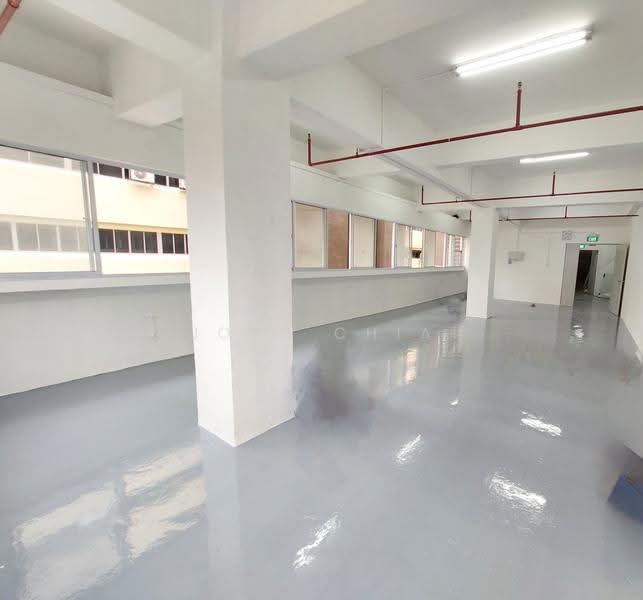Tong Lee Building, 35 Kallang Pudding Road, Macpherson / Potong Pasir, 811 sqft, Light Industrial (B1) For Rent, by John Chia, 500266970 - Interior - CommercialGuru.com.sg