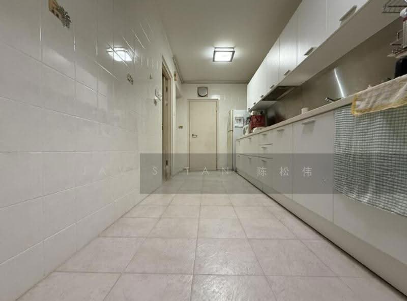 184A Rivervale Crescent, 184A Rivervale Crescent, Hougang / Punggol / Sengkang, 3 Bedrooms, 1,205 sqft, HDB Flat For Sale, by Javis Tan 陈松伟, 500267003 - Kitchen - PropertyGuru.com.sg