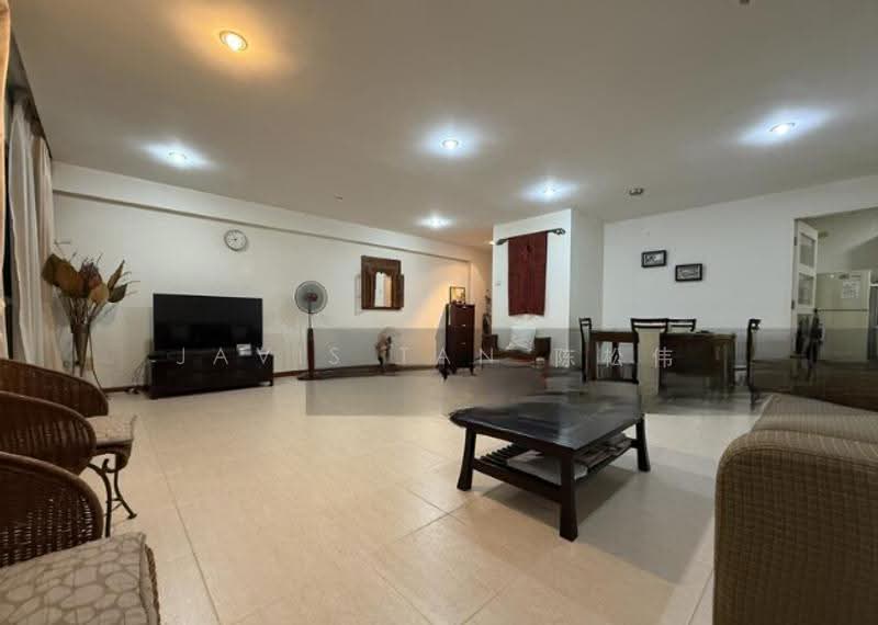 184A Rivervale Crescent, 184A Rivervale Crescent, Hougang / Punggol / Sengkang, 3 Bedrooms, 1,205 sqft, HDB Flat For Sale, by Javis Tan 陈松伟, 500267003 - Living Room - PropertyGuru.com.sg