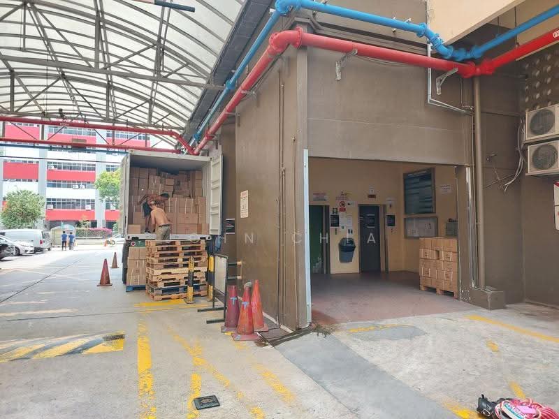 Tong Lee Building, 35 Kallang Pudding Road, Macpherson / Potong Pasir, 780 sqft, Light Industrial (B1) For Rent, by John Chia, 500267007 - Exterior - CommercialGuru.com.sg
