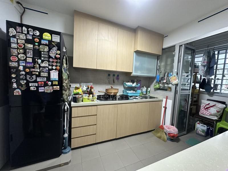 121A Canberra Street, 121A Canberra Street, Sembawang / Yishun, Room Rental, 118 sqft, HDB Flat For Rent, by Jyzelle Liu, 500267015 - Kitchen - PropertyGuru.com.sg