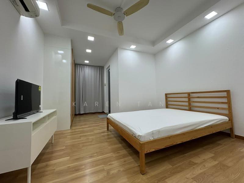 541 Serangoon North Avenue 4, 541 Serangoon North Avenue 4, Hougang / Punggol / Sengkang, 3 Bedrooms, 1,119 sqft, HDB Flat For Rent, by Karen Tan, 500267017 - Bedroom - PropertyGuru.com.sg