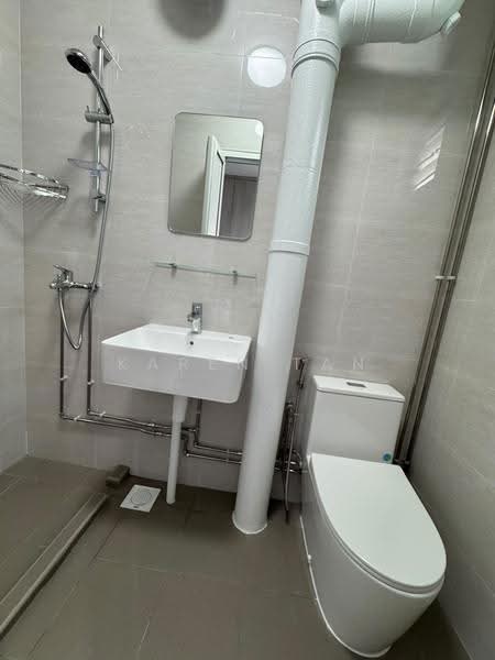 541 Serangoon North Avenue 4, 541 Serangoon North Avenue 4, Hougang / Punggol / Sengkang, 3 Bedrooms, 1,119 sqft, HDB Flat For Rent, by Karen Tan, 500267017 - Bathroom - PropertyGuru.com.sg