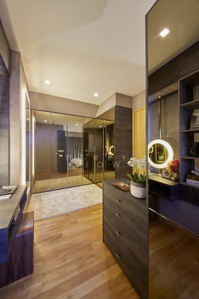 The Peak @ Cairnhill II, 61 Cairnhill Circle, Orchard / River Valley, 2 Bedrooms, 1,862 sqft, Condominium For Rent, by Perry Siow, 500267023 - Master Bedroom - PropertyGuru.com.sg