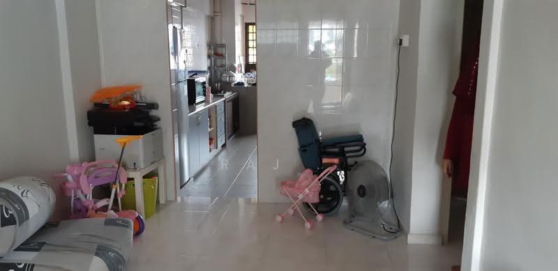 204 Bedok North Street 1, 204 Bedok North Street 1, Bedok / Upper East Coast, 2 Bedrooms, 735 sqft, HDB Flat For Rent, by Raj ., 500267024 - Kitchen - PropertyGuru.com.sg