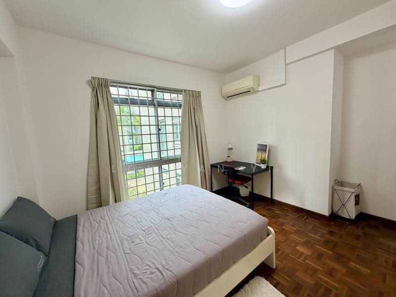 Emerald Park, 2 Indus Road, Alexandra / Commonwealth, Room Rental, 150 sqft, Condominium For Rent, by Loh Yan Yi, 500267040 - Bedroom - PropertyGuru.com.sg