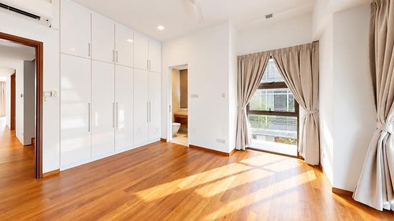 Sentosa / Ocean Drive, Ocean Drive, Harbourfront / Telok Blangah, 5 Bedrooms, 9,480 sqft, Bungalow House For Sale, by Maxim Loo, 500267045 - Bedroom - PropertyGuru.com.sg