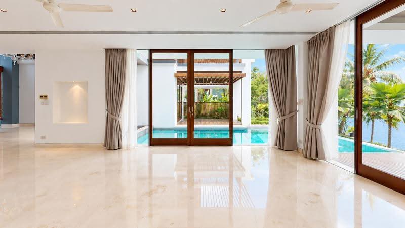 Sentosa / Ocean Drive, Ocean Drive, Harbourfront / Telok Blangah, 5 Bedrooms, 9,480 sqft, Bungalow House For Sale, by Maxim Loo, 500267045 - Living Room - PropertyGuru.com.sg