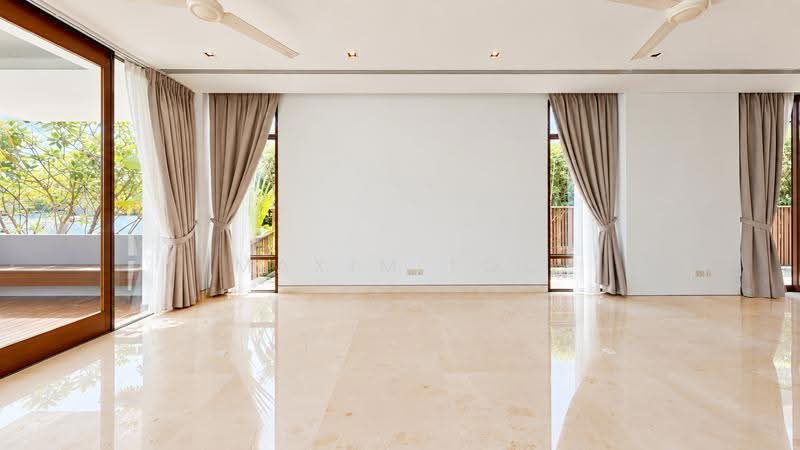Sentosa / Ocean Drive, Ocean Drive, Harbourfront / Telok Blangah, 5 Bedrooms, 9,480 sqft, Bungalow House For Sale, by Maxim Loo, 500267045 - Living Room - PropertyGuru.com.sg