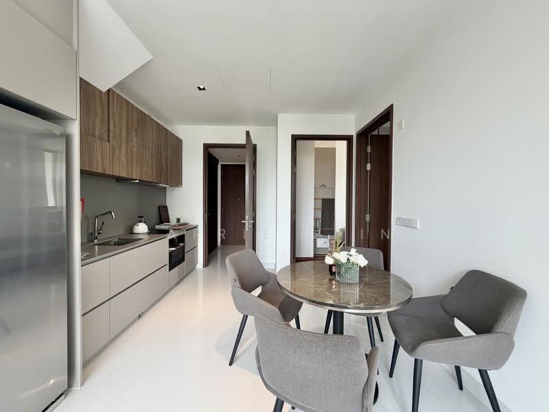 Parksuites, 18 Holland Grove Road, Tanglin / Holland / Bukit Timah, 3 Bedrooms, 1,421 sqft, Condominium For Sale, by Carrie Chin, 500267053 - Kitchen - PropertyGuru.com.sg