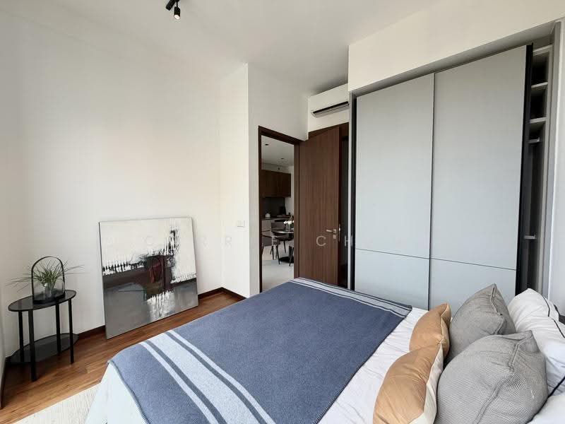 Parksuites, 18 Holland Grove Road, Tanglin / Holland / Bukit Timah, 3 Bedrooms, 1,421 sqft, Condominium For Sale, by Carrie Chin, 500267053 - Bedroom - PropertyGuru.com.sg