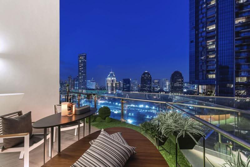 The Lumos, 9 Leonie Hill, Orchard / River Valley, 5 Bedrooms, 2,432 sqft, Apartment For Sale, by Pamela Lua, 500267054 - Balcony - PropertyGuru.com.sg