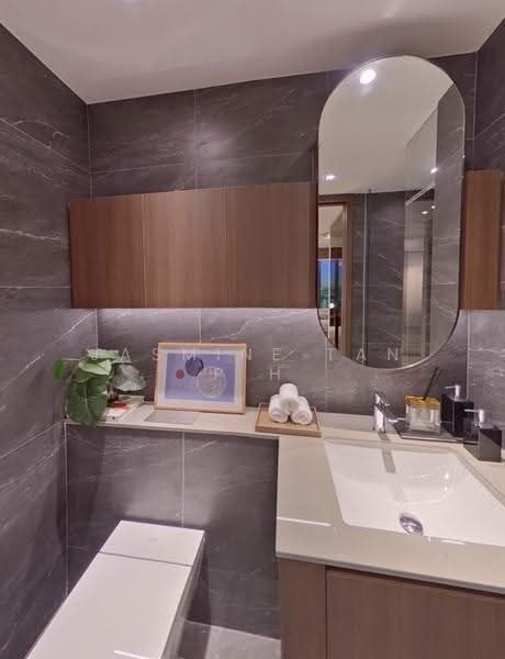 J'den, 2 Jurong East Central 1, Boon Lay / Jurong / Tuas, 4 Bedrooms, 1,485 sqft, Condominium For Sale, by Jasmine Tan P H, 500267060 - Bathroom - PropertyGuru.com.sg