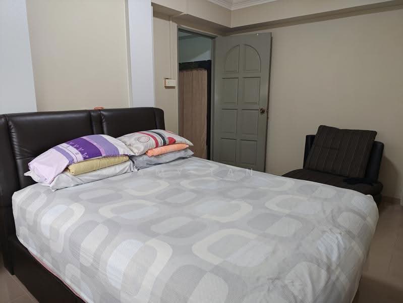 647 Jurong West Street 61, 647 Jurong West Street 61, Boon Lay / Jurong / Tuas, 4 Bedrooms, 1,292 sqft, HDB Flat For Sale, by Amy Tan, 500267063 - Bedroom - PropertyGuru.com.sg
