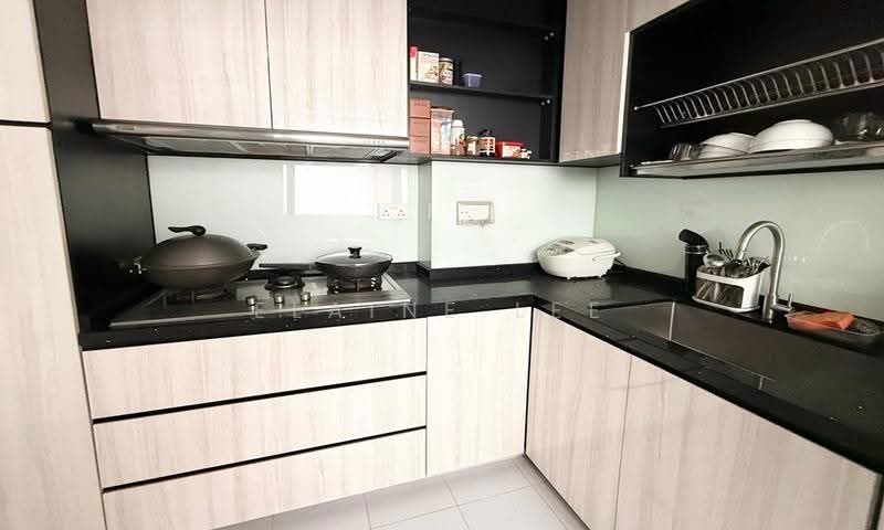 327A Sumang Walk, 327A Sumang Walk, Hougang / Punggol / Sengkang, 2 Bedrooms, 732 sqft, HDB Flat For Sale, by Elaine Lee, 500267073 - Kitchen - PropertyGuru.com.sg