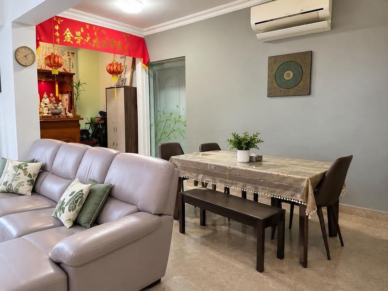 Laguna Green, 20 Jalan Hajijah, Bedok / Upper East Coast, 4 Bedrooms, 1,605 sqft, Condominium For Sale, by Jay Ng, 500267076 - Living Room - PropertyGuru.com.sg