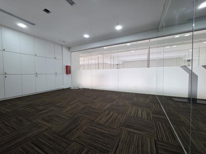 Orchard Credit Building, 1 Chang Charn Road, 1 Chang Charn Road, Alexandra / Commonwealth, 7,352 sqft, Other Retail For Rent, by Paul Chen, 500267084 - Interior - CommercialGuru.com.sg