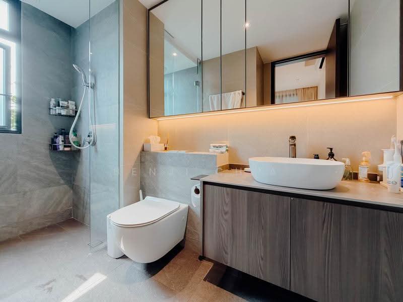Park Colonial, 10 Woodleigh Lane, Macpherson / Potong Pasir, 3 Bedrooms, 980 sqft, Condominium For Sale, by Benji Chia, 500267085 - Bathroom - PropertyGuru.com.sg